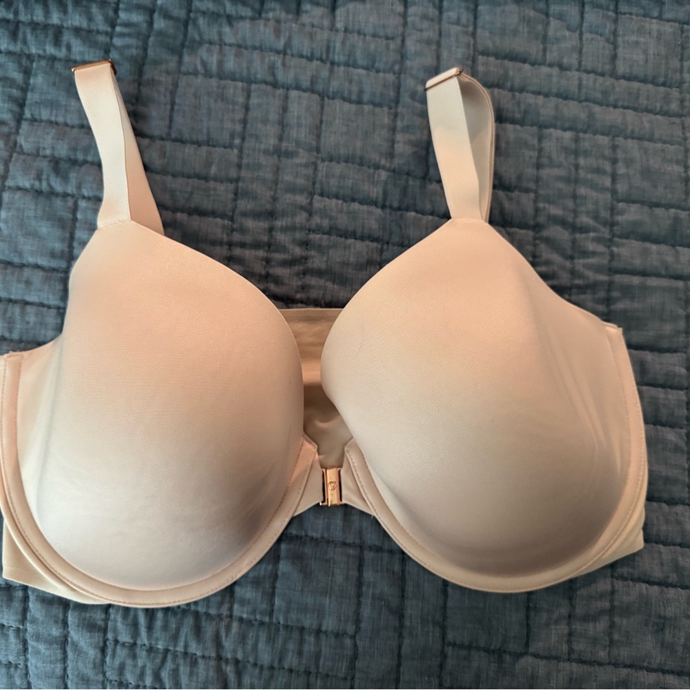 Body by Victoria Elegant Purest Pink Underwire Bra